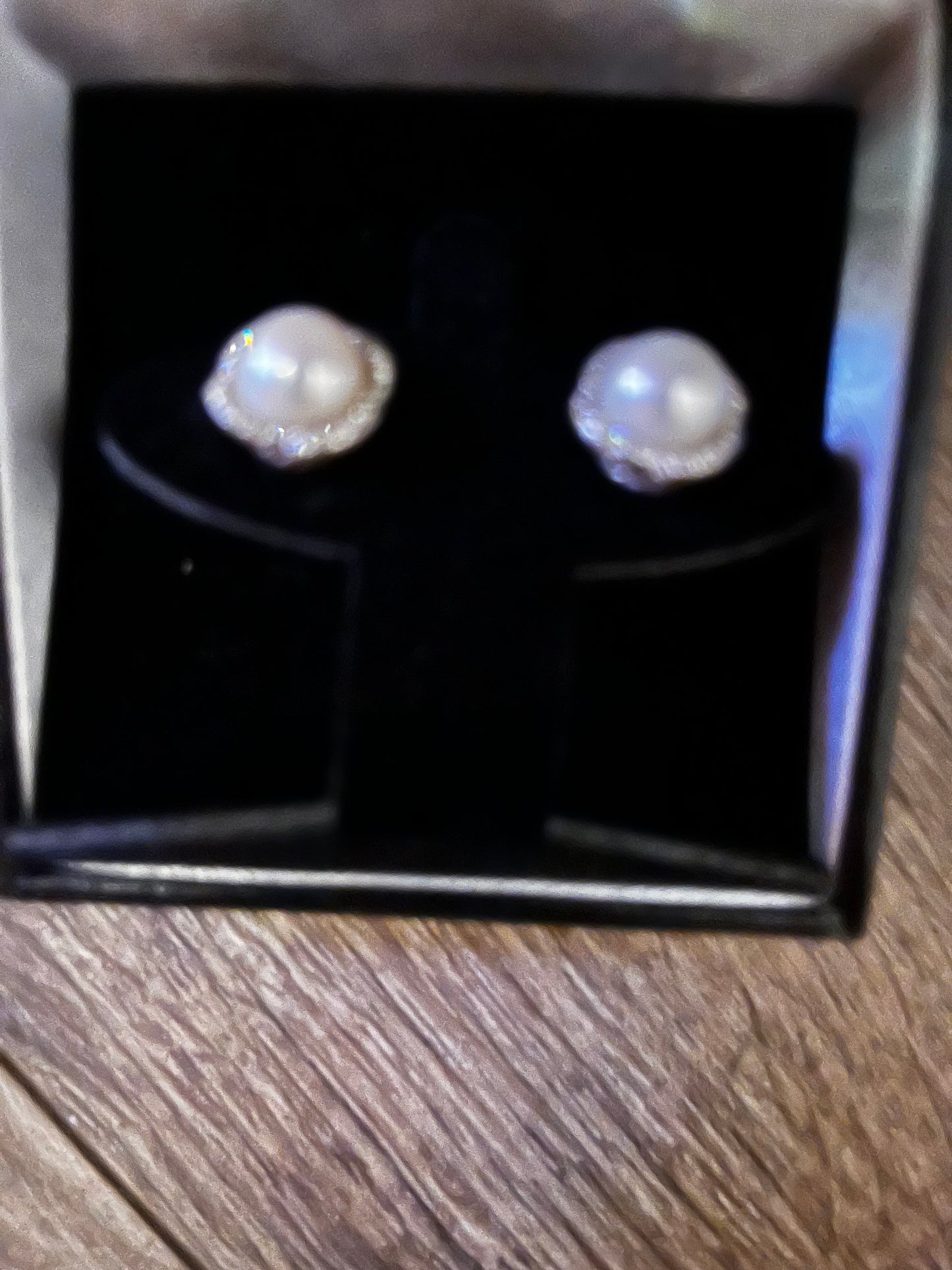 David Yurman Pave Diamond Pearl pierced earings