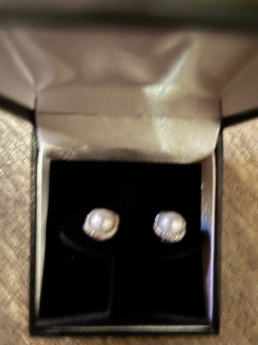 David Yurman Pave Diamond Pearl pierced earings