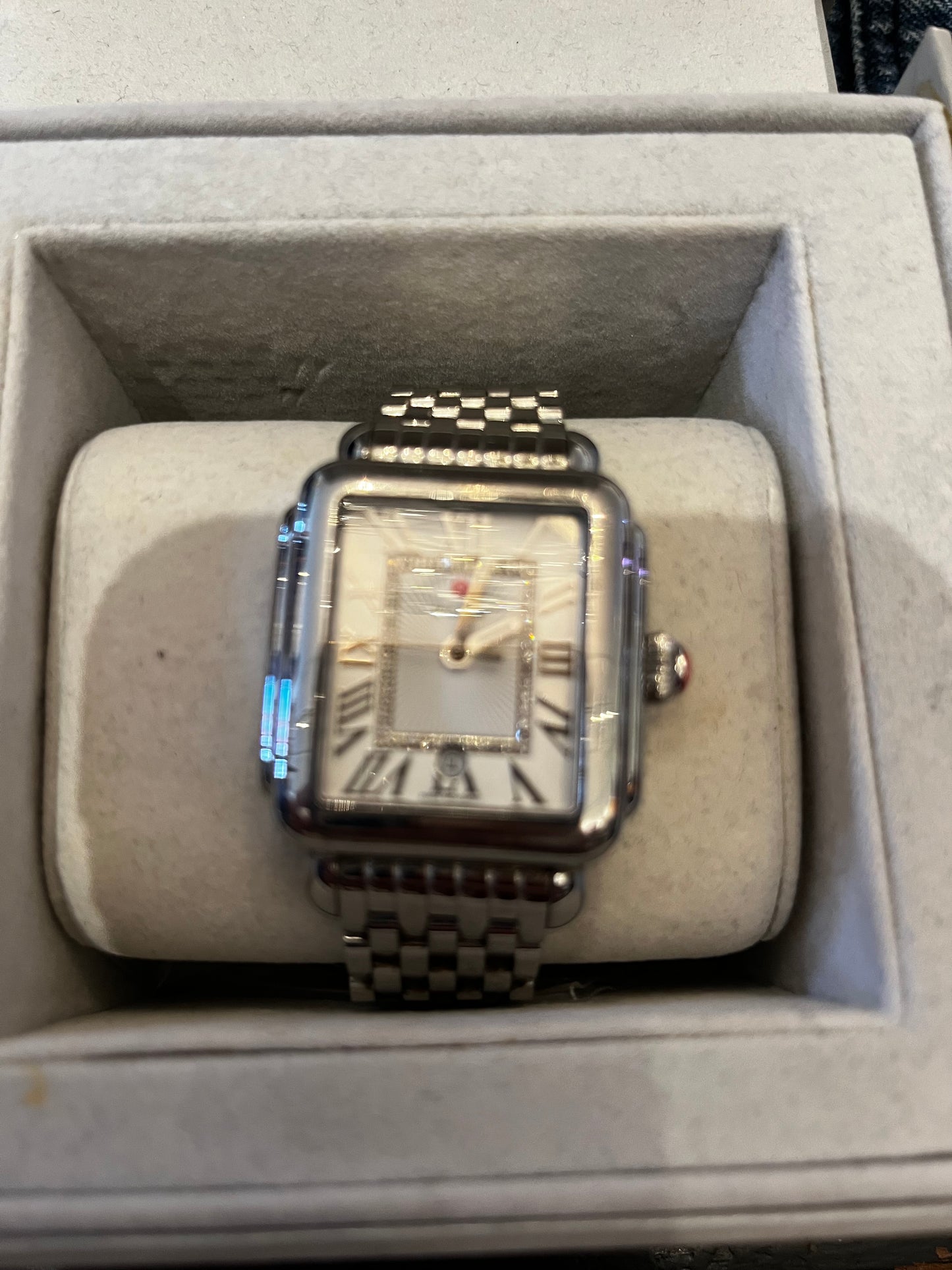 SS sapphire crystal 5ATM watch