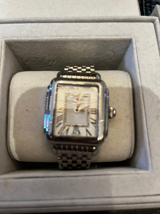 SS sapphire crystal 5ATM watch