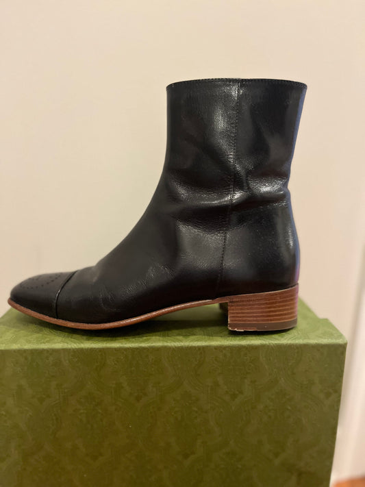 Interlocking G Logo GUCCI